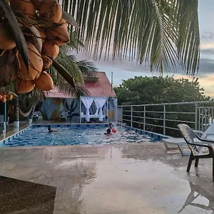 Paicos Beach Bed and breakfast